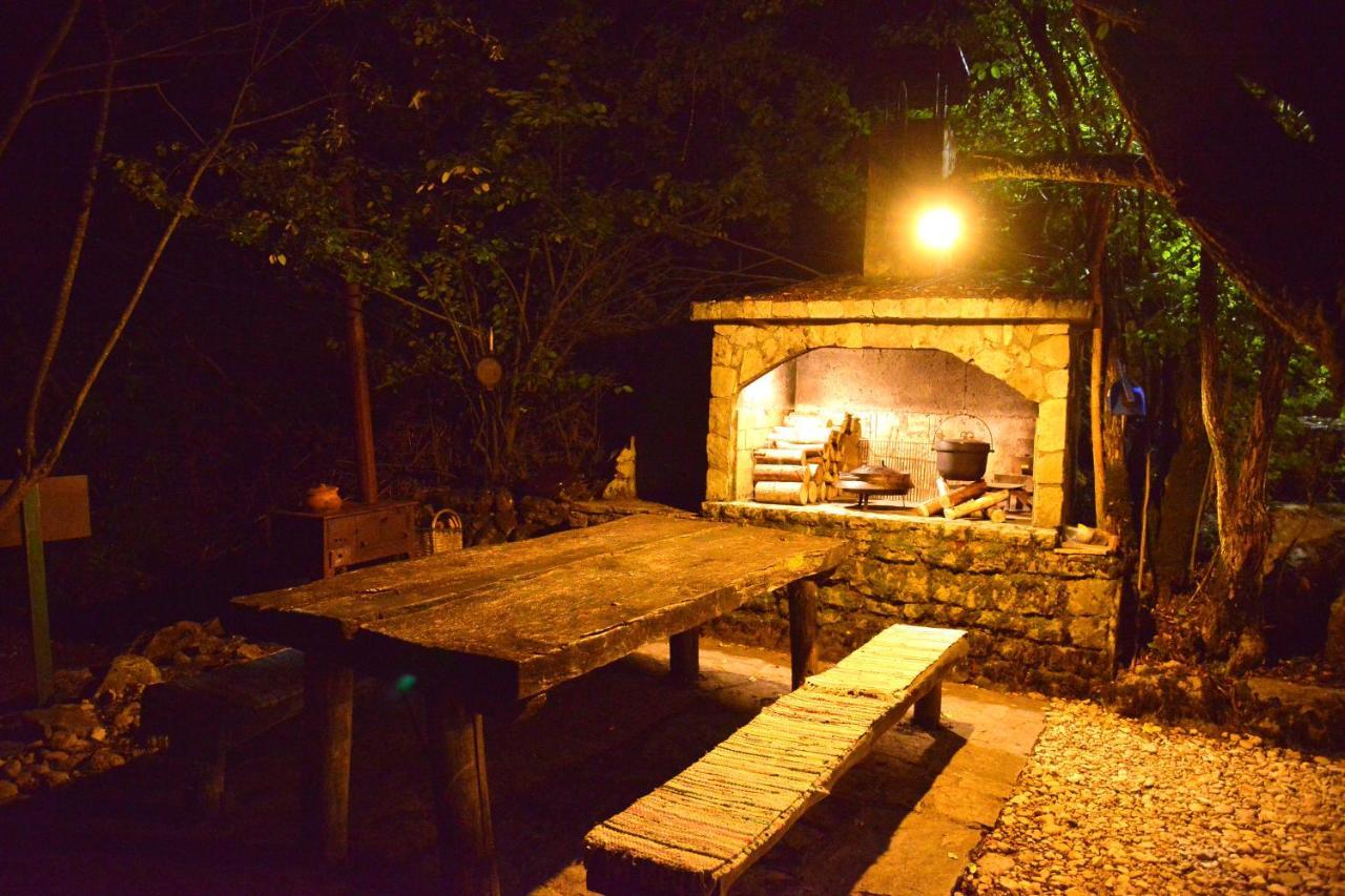 Dom wakacyjny River House - Rijecna Idila *